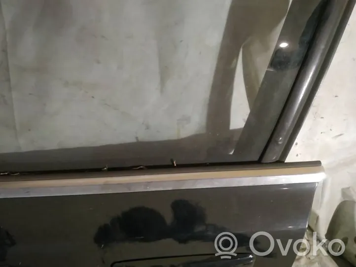 Audi A8 S8 D3 4E Rivestimento modanatura del vetro della portiera anteriore 