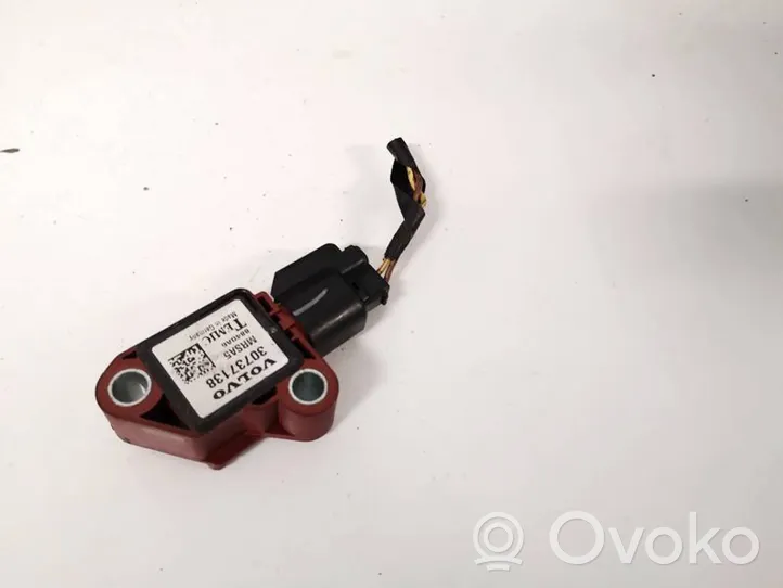 Volvo V50 Airbag deployment crash/impact sensor 30737138