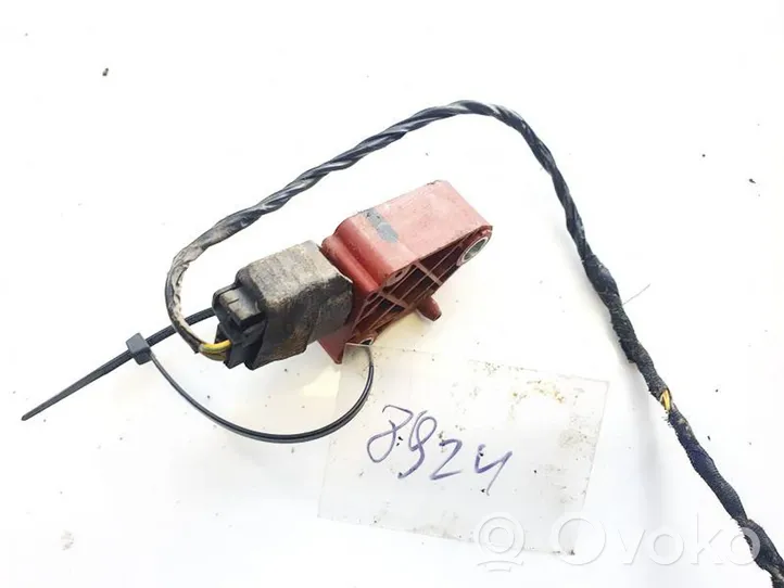 Volvo V50 Airbagsensor Crashsensor Drucksensor 9206975