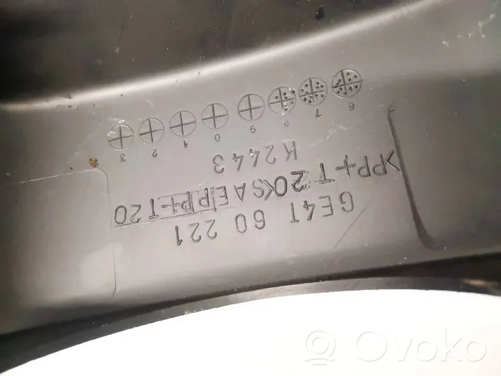 Mazda 626 Ohjauspyörän pylvään verhoilu ge4t60221
