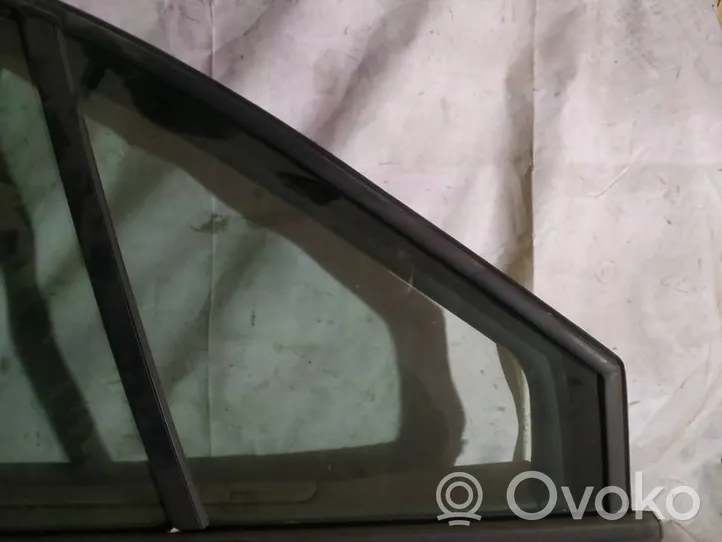 Renault Scenic II -  Grand scenic II Front door vent window glass four-door 