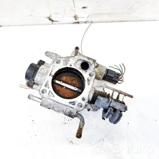 Subaru Legacy Throttle valve a33661r02