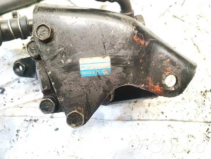 Nissan Almera N16 Pompe de direction assistée 491101n405