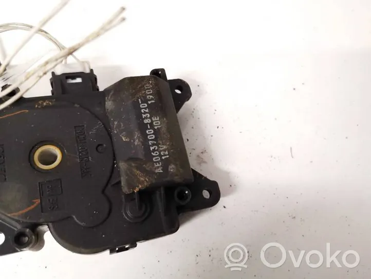 Toyota RAV 4 (XA20) Motorino attuatore aria ae0637008320