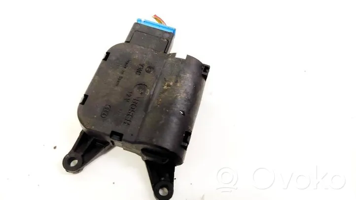 Opel Meriva A Air flap motor/actuator 0132801356