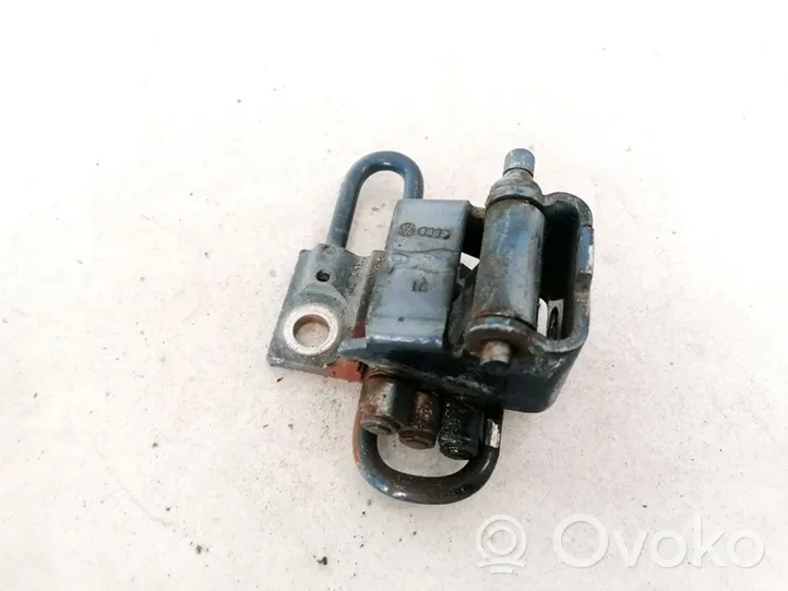 Volkswagen Golf IV Front door upper hinge 4B0831411B