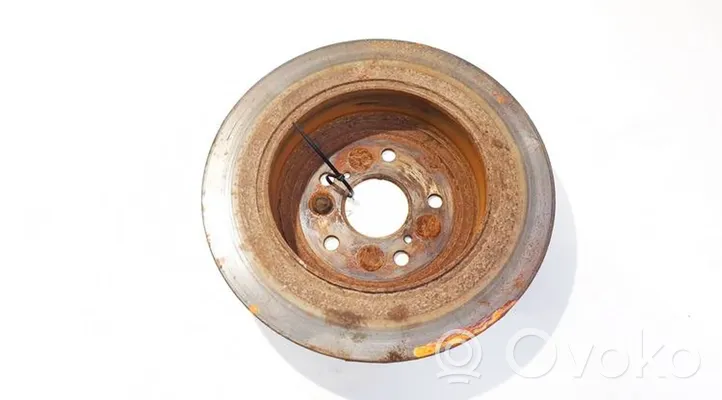 Toyota RAV 4 (XA20) Disque de frein arrière neventiliuojamas