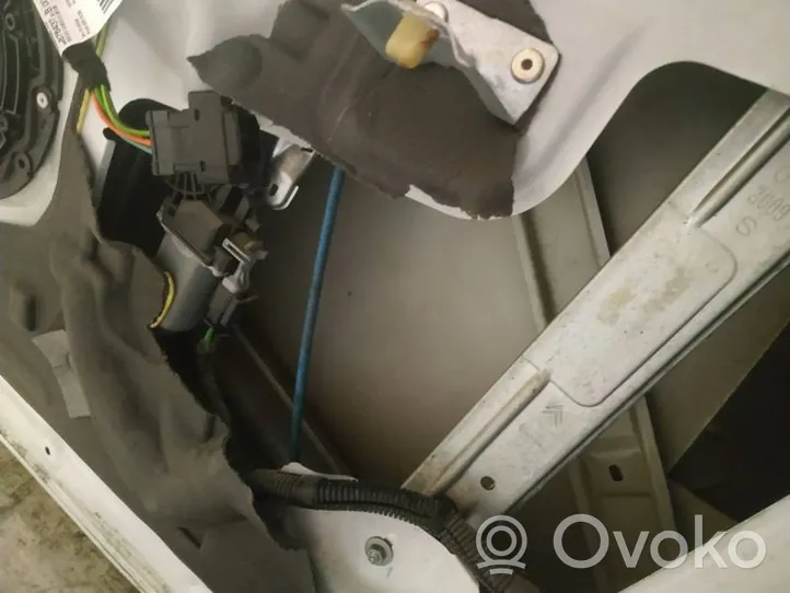 Citroen C3 Picasso Elektryczny podnośnik szyby drzwi bocznych / przesuwnych 