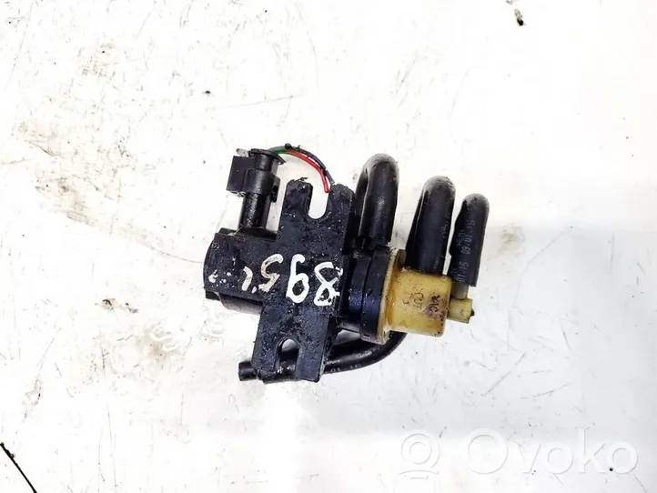 Mercedes-Benz E W212 Turbo solenoid valve a0091533128