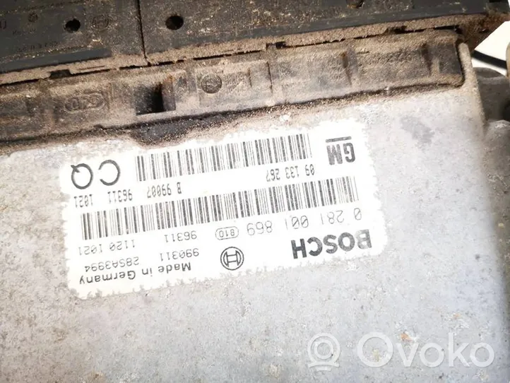 Opel Astra G Engine control unit/module 0281001869