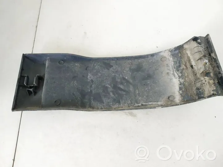 Iveco Daily 30.8 - 9 Rear arch trim 504099529