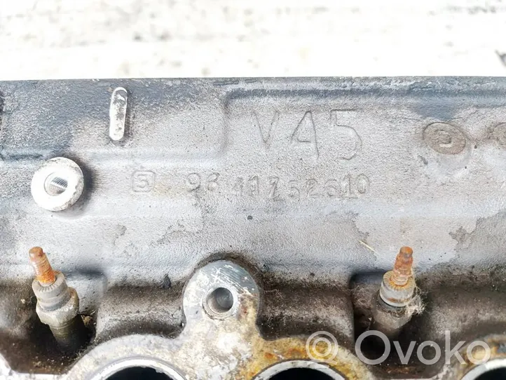 Volvo V50 Engine head 9641752010