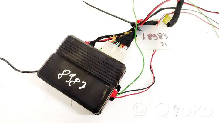 Audi 80 90 B3 Alarm control unit/module 