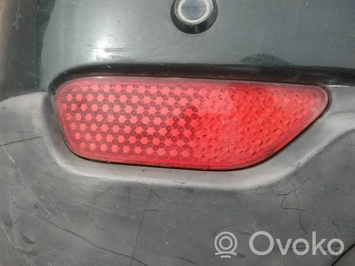 Chevrolet Captiva Rear tail light reflector 