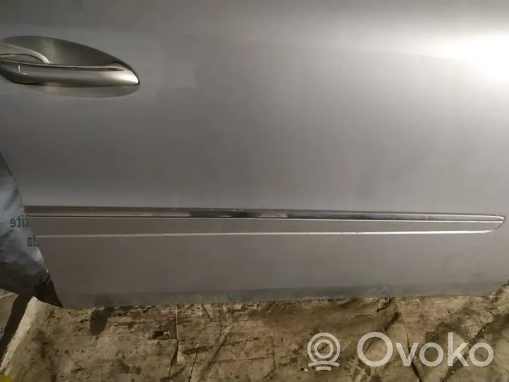 Mercedes-Benz ML W164 Apdaila priekinių durų (moldingas) 
