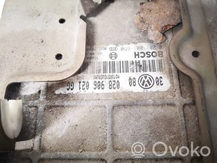 Volkswagen Golf III Sterownik / Moduł ECU 028906021gc