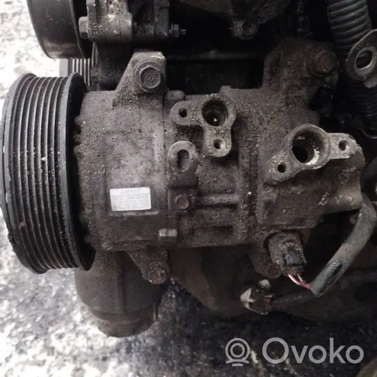 Toyota Avensis T250 Ilmastointilaitteen kompressorin pumppu (A/C) 6e4472209397