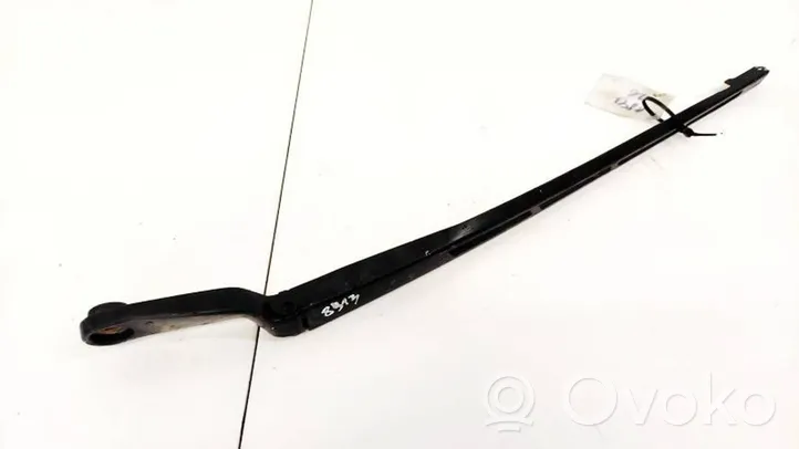 Audi Q7 4L Front wiper blade arm 