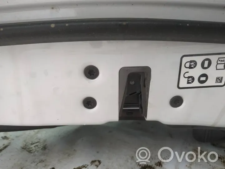 Jaguar XF Rear door lock 