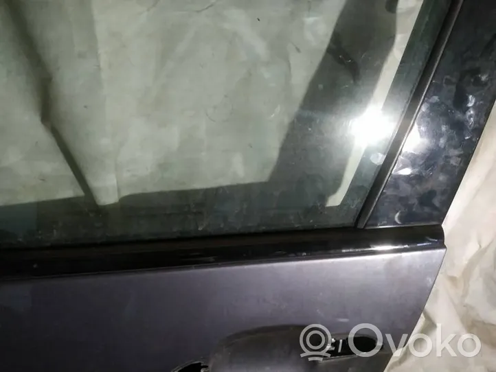 BMW X5 E53 Moulure de vitre de la porte avant 