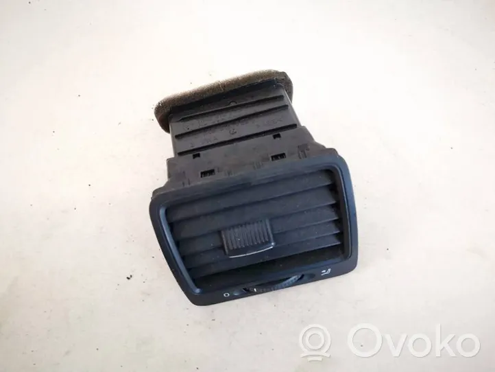 Volkswagen Golf V Griglia di ventilazione centrale cruscotto 1k0819709