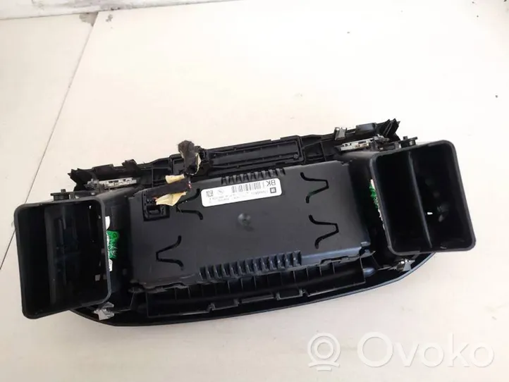 Opel Insignia A Monitor / wyświetlacz / ekran 12844841g