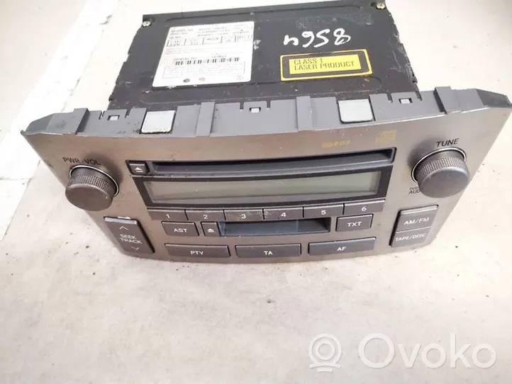 Toyota Avensis T250 Panel / Radioodtwarzacz CD/DVD/GPS 8612005080