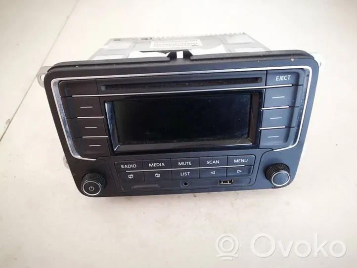 Volkswagen Golf V Radio/CD/DVD/GPS-pääyksikkö 3ad035185