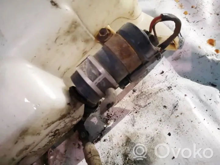 Honda FR-V Headlight washer pump 