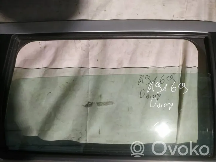 Dacia Lodgy Rear door window glass 