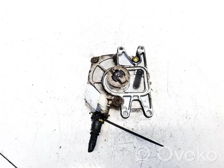 Opel Astra G Vacuum pump 9053139