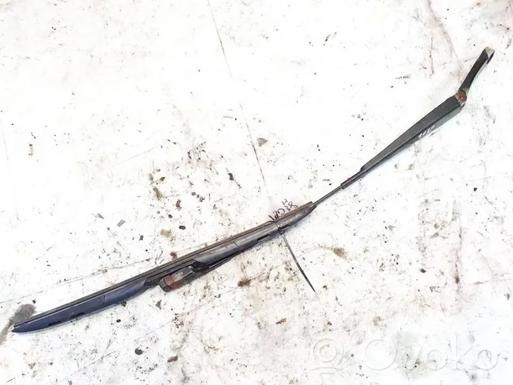 Volkswagen PASSAT B6 Front wiper blade arm 3c1955410b