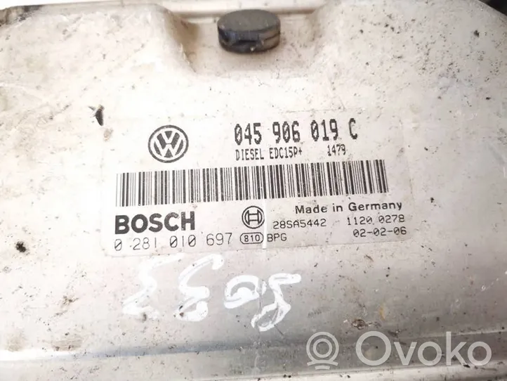 Volkswagen Polo Calculateur moteur ECU 045906019c