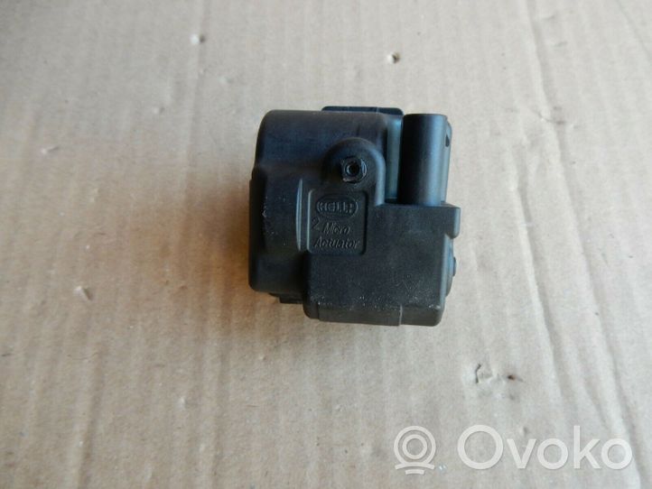 Mercedes-Benz C AMG W204 Verrouillage du bouchon du réservoir de carburant 896105Q02