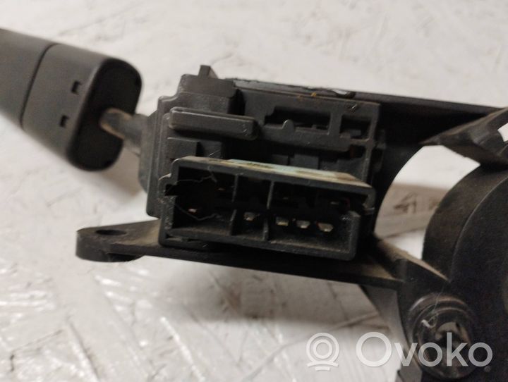 Citroen XM Leva/interruttore dell’indicatore di direzione e tergicristallo 9563998077