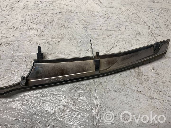 Subaru XV I Griglia superiore del radiatore paraurti anteriore 91123AJ010