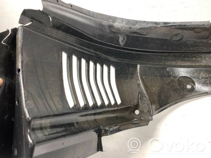 Toyota Corolla Verso AR10 Rivestimento paraspruzzi passaruota anteriore 53876