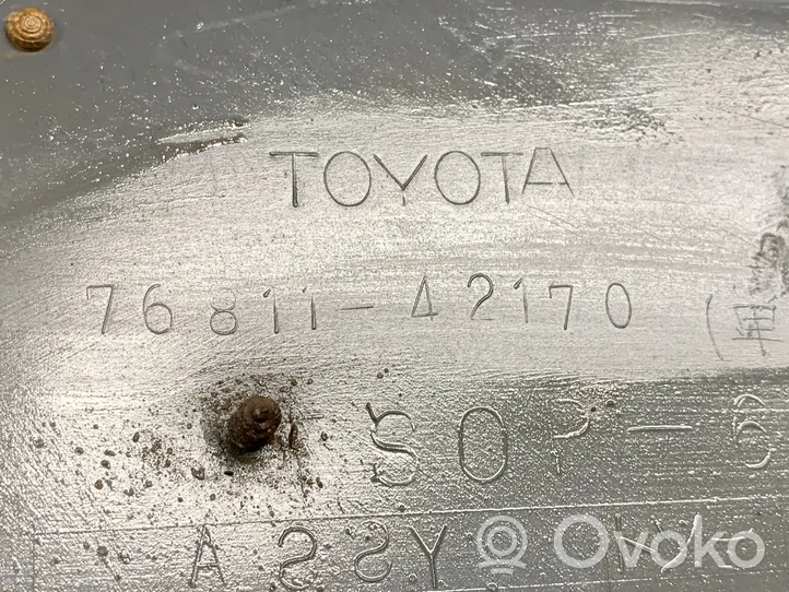 Toyota RAV 4 (XA20) Bagāžnieka numura zīmes apgaismojuma līste 7681142170