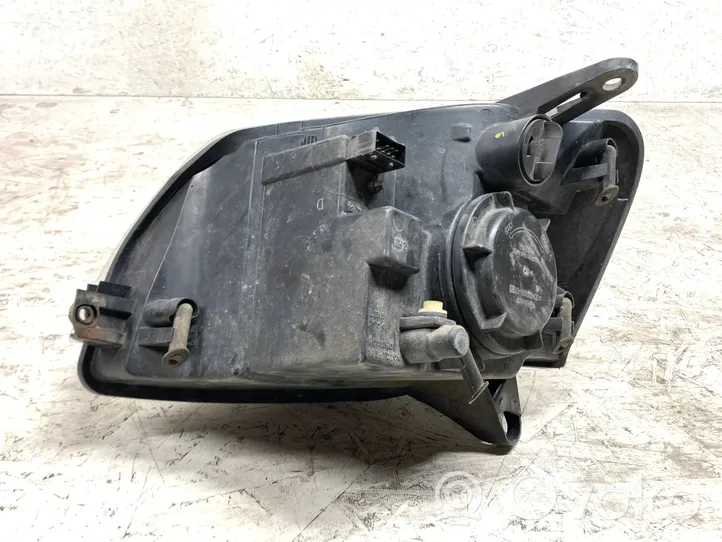 Citroen Berlingo Lampa przednia 3CLX13K046AA