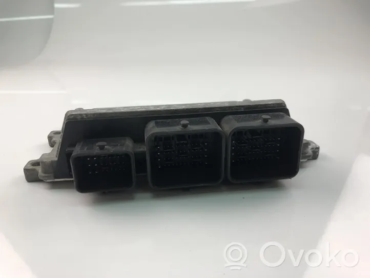 Peugeot 5008 Unité de commande, module ECU de moteur 9810336180