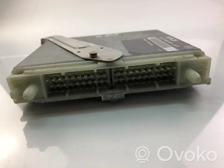 Volvo 850 Блок управления двигателем ECU 0227400226