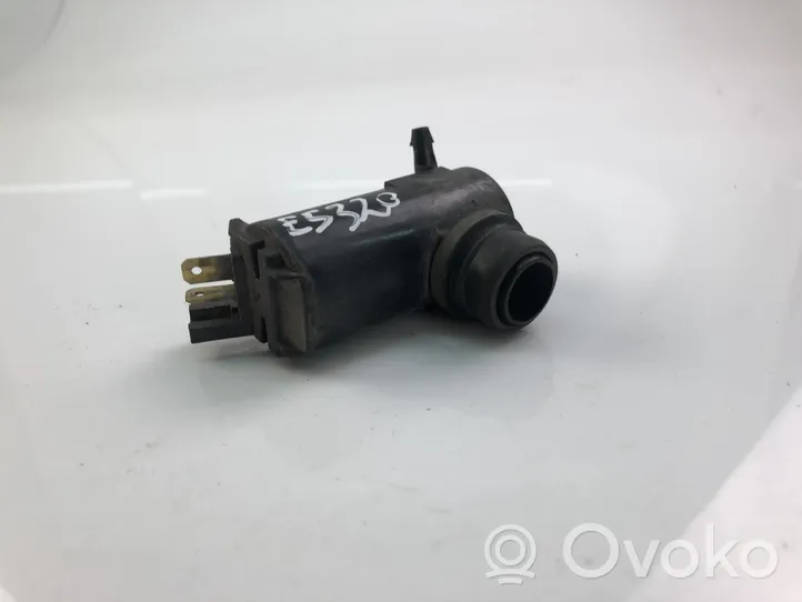 Mazda MPV II LW Pompe lave-phares 8603101260