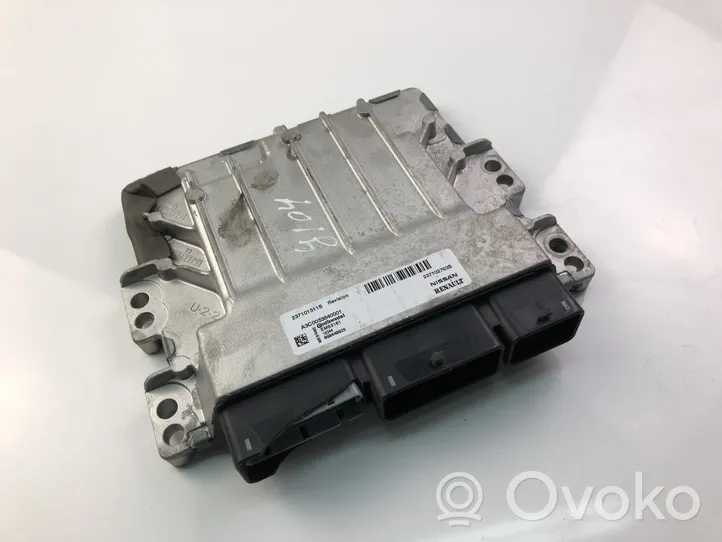 Renault Captur Moottorin ohjainlaite/moduuli (käytetyt) 237102703S