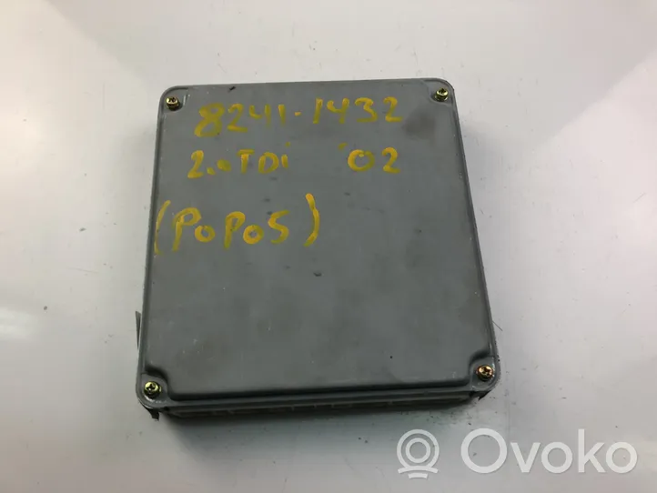 Toyota Avensis T220 Centralina/modulo motore ECU 8966105420