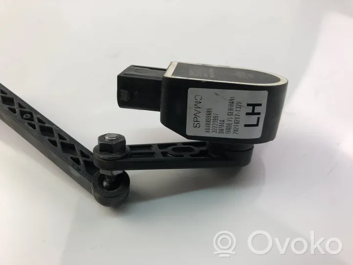 Volvo XC40 Sensore del pedale della frizione 32221477