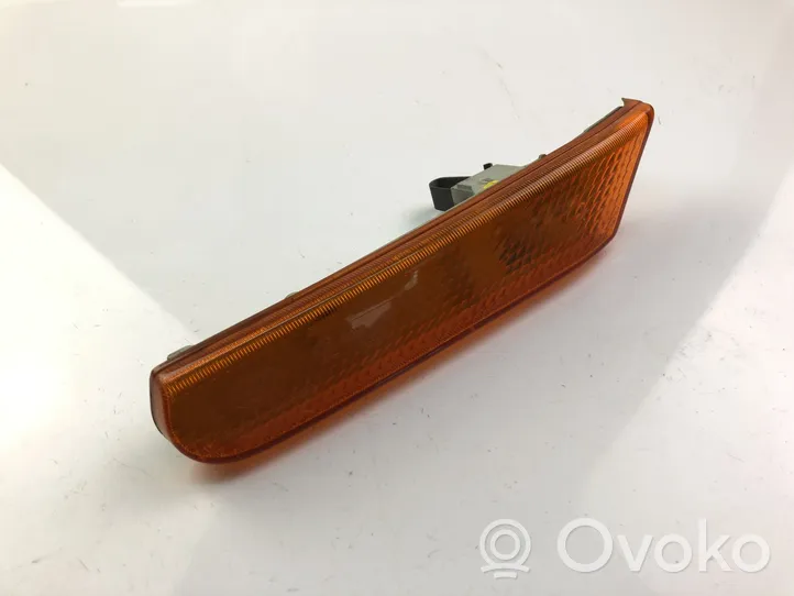 Porsche 911 996 Clignotant de pare-chocs arrière 99663103301