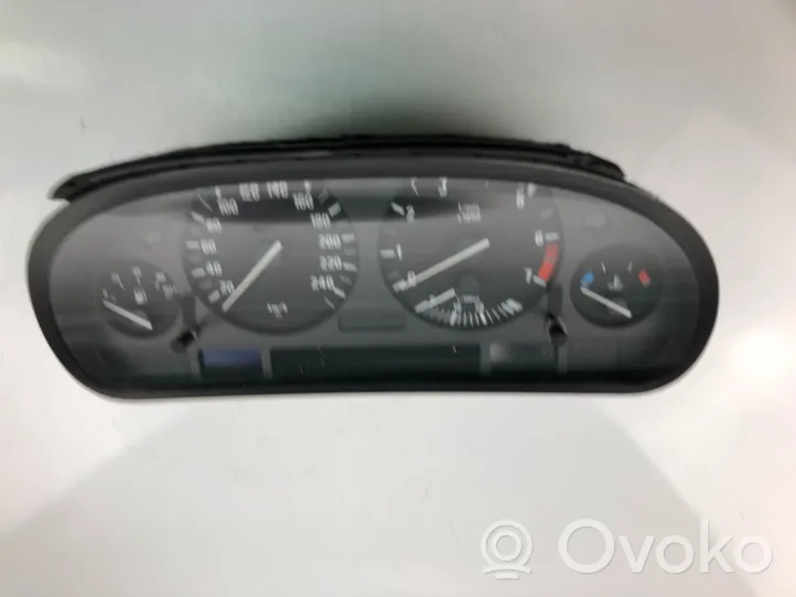 BMW 7 E38 Tachimetro (quadro strumenti) 8381788