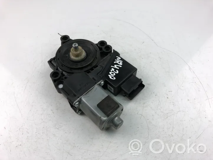 KIA Ceed Moteur de lève-vitre de porte avant 83450A2010