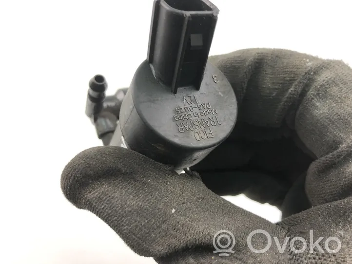 Volvo V50 Pompe de circulation d'eau 1S7117K624FE