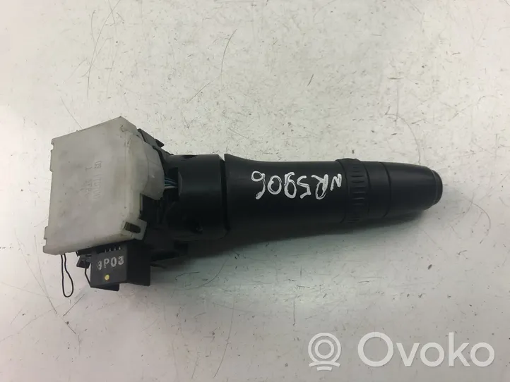 Mitsubishi Eclipse Leva/interruttore dell’indicatore di direzione e tergicristallo 17D706